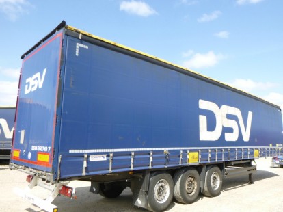 Полуприцеп штора Schmitz 261264 Полуприцеп штора Schmitz 261264